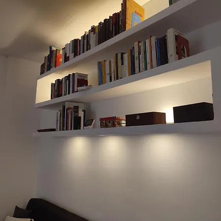Tanner's - Piramide Apartment *